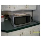 Frigidaire microwave