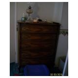 Broyhill 5 drawer chest dresser