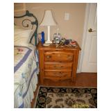 3 drawer night stand