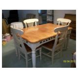 Dining table with 6 chairs and 1 leaf