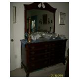 8 drawer dresser with mirror
