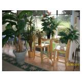 Wood Cafe style drop leaf table with 2/chairs