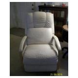 Lazyboy leather recliner