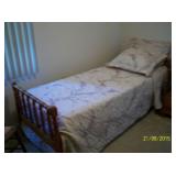 Youth bed trundle bed