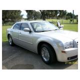 2006 Chrysler 300 Limited with Touring package - 116,900+ miles