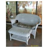 Wicker Love seat and coffee table