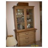 Drexel china hutch