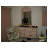 Broyhill 7 drawer dresser with mirror