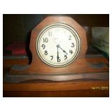 Mantle clock