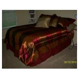 Full size bed - no headboard