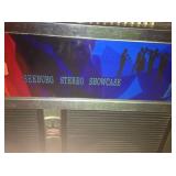 SEEBURG STEREO SHOWCASE JUKE BOX