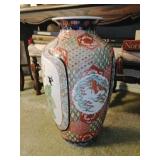 JAPANESE IMARI VASE