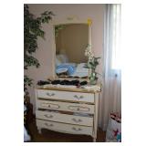 dresser with mirror
