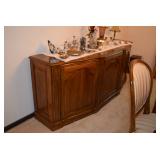 sideboard 