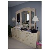 dresser with mirror 