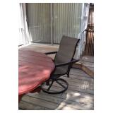 outdoor swivel chair 