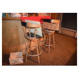 bar stool 
