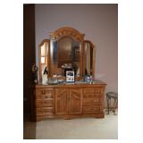 Bedroom Dresser With Mirror