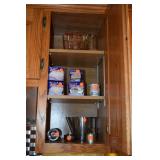 Miscellaneous kitchen items