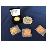 Decorative plates, small