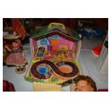 vintage carry doll house