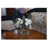 glass vase w/ flowers