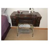 vintage sewing machine table 