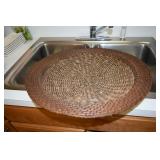woven placemat