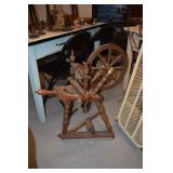 Antique spinning wheel