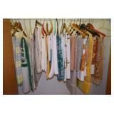 tablecloths and linens 