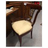 accent chair 