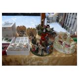 Seasonal decor, figurines