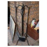 Fireplace tool set