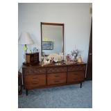 Dresser & Mirror