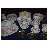 Mikasa Continental Silk Flowers China Set