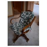 Office Chair on Wheels with Cushion