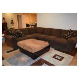 Sectional Sofa & Ottoman