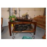Table W/Leaf & Coffee Table