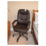 Desk Chair on Wheels