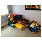comforter/pillows