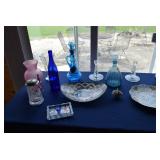 Vases, Decanters & Serving Plates