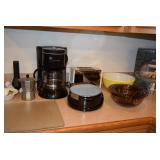 Small Kitchen Appliances & Bowls