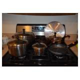 Pots & Pans w/Lids