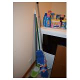 Mops