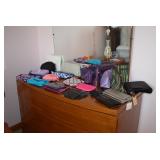 Make-up Bags & Purses