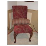 Chair w Pillow