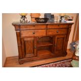 Kincaid Sideboard/Buffet & Home Decorations