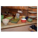 Kitchen Serving Ware & Dishes