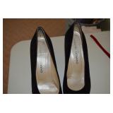 Charles Jourdan Pumps