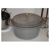 Staub Dutch Oven 